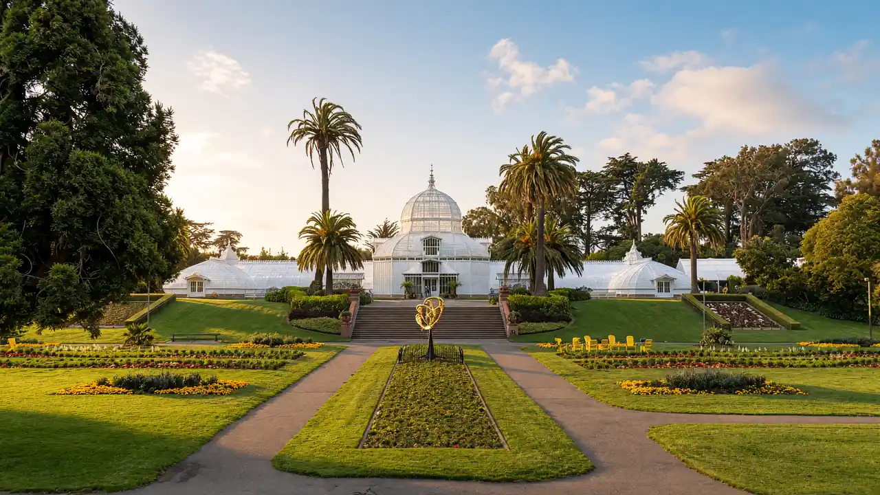 KI-Illustration: Conservatory of Flowers und Gärten im Golden Gate Park